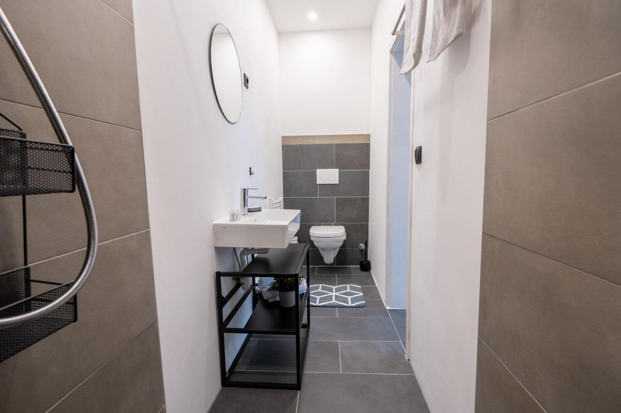Mira Studioapartments Neu 卡斯特罗普-劳克塞尔 外观 照片